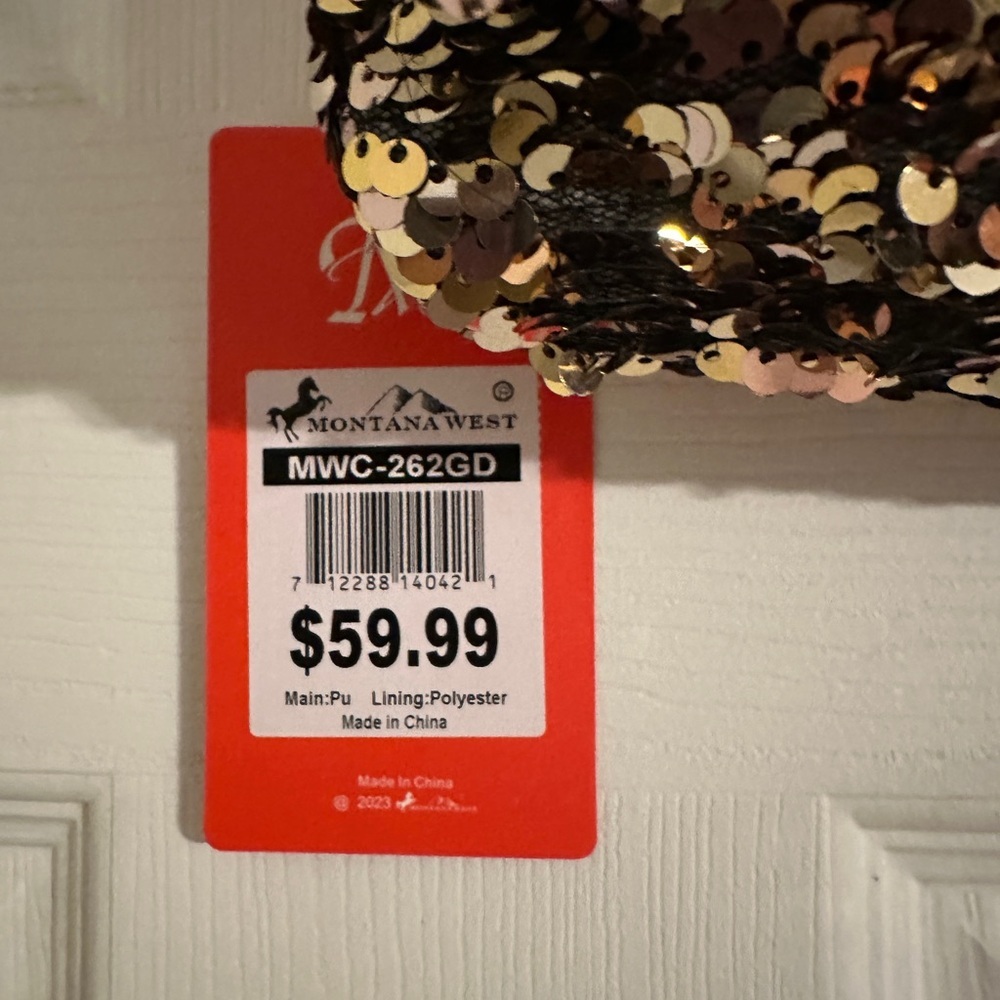 NWT Montana West small evening bag. Blingy/sparkly gold in color. - Picture 4 of 6